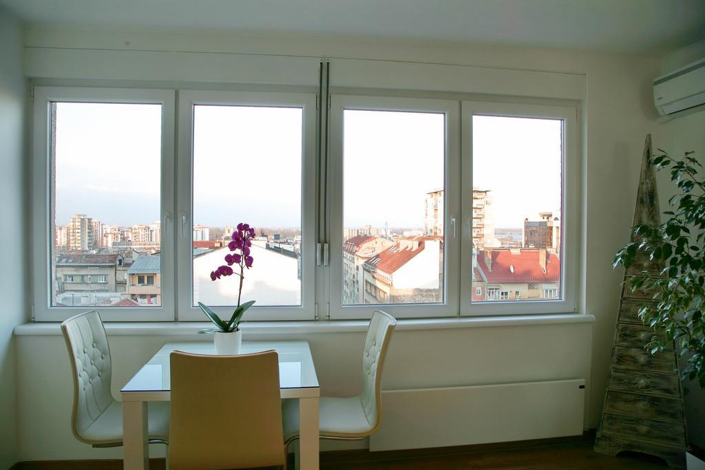 Apartment Queen'S Park Белград Екстериор снимка
