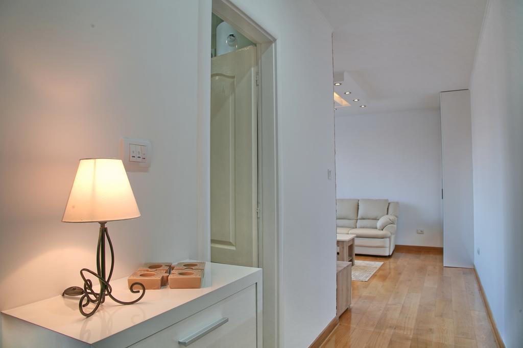 Apartment Queen'S Park Белград Екстериор снимка